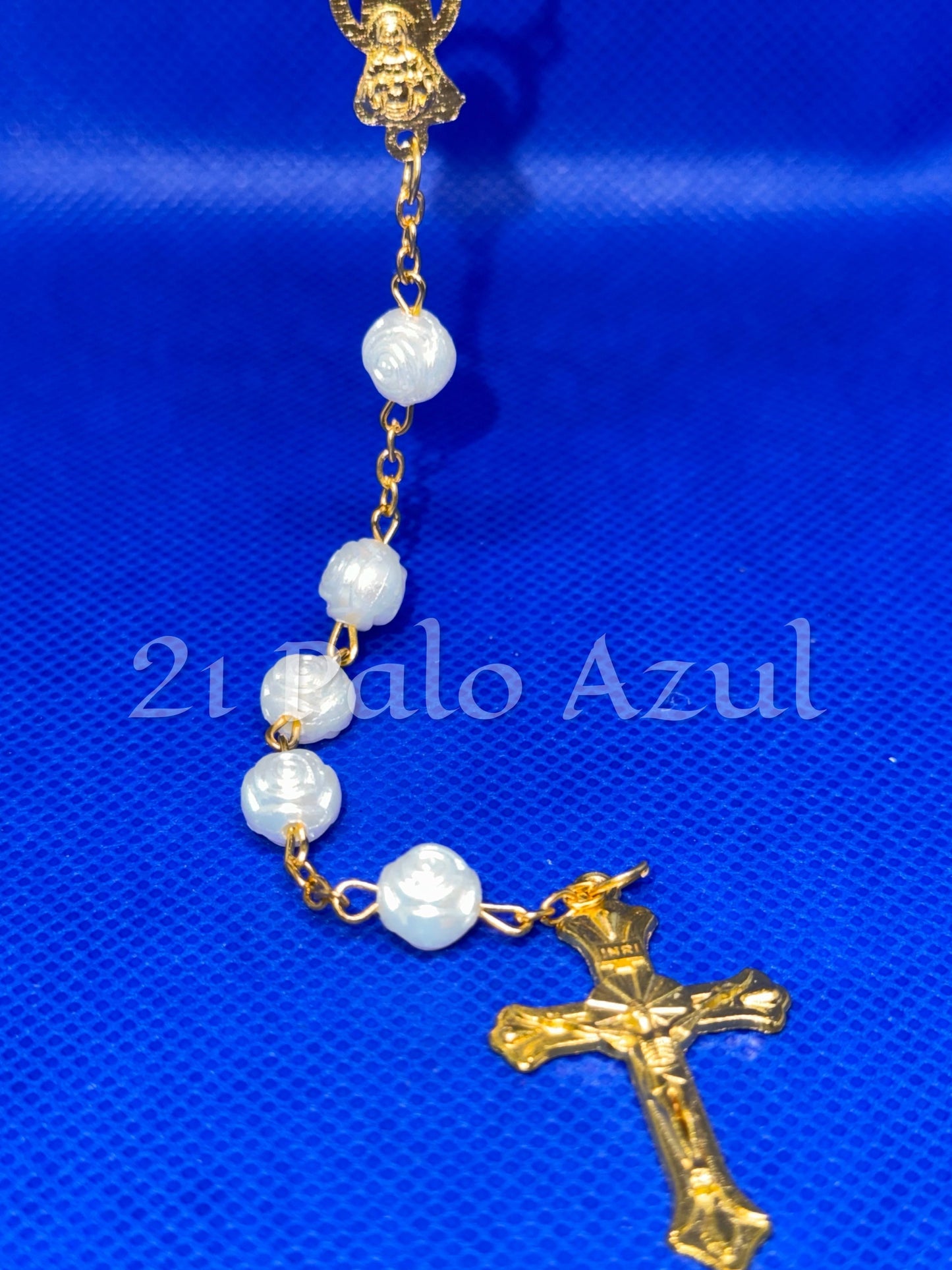 Rosario en forma de Rosa Blanca
